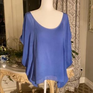 Aritzia Babaton silk scoop neck